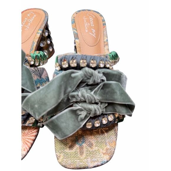 Circus Sam Edelman unique crystal and velvet sandals- size 9 - Picture 3 of 7